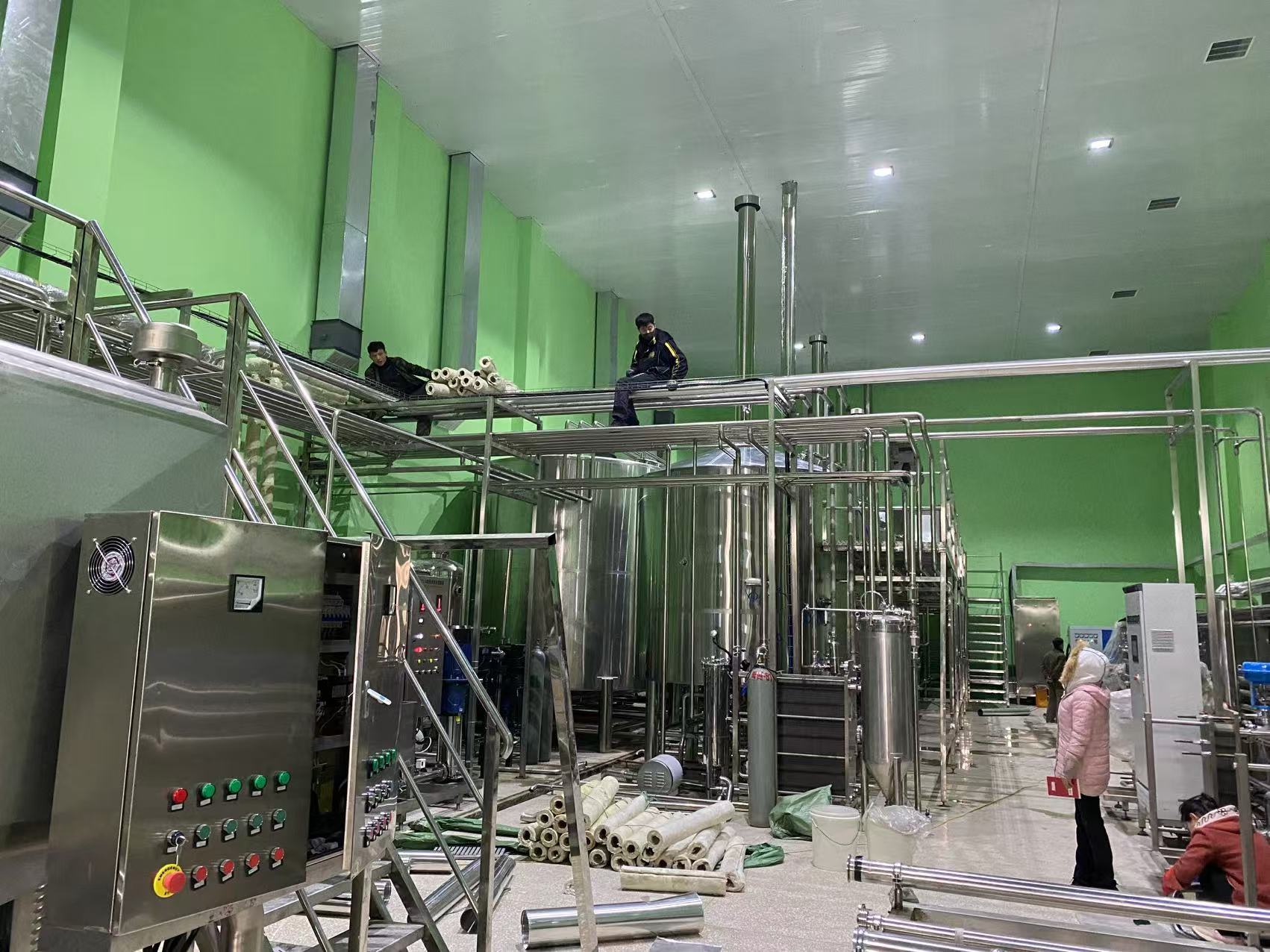 响水镇精酿啤酒设备厂—精酿啤酒设备制造:传承工艺与创新科技的交融